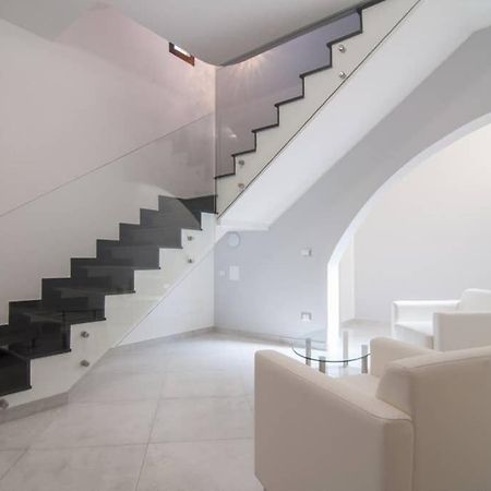 Hh Selection Emiro Villa Lascari Bagian luar foto