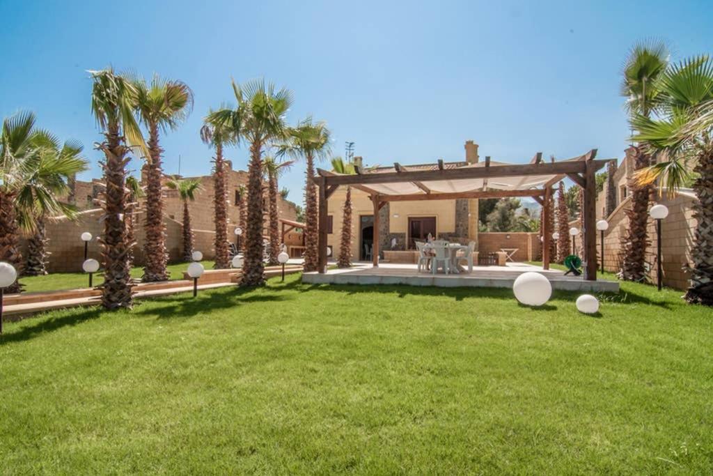 Hh Selection Emiro Villa Lascari Bagian luar foto
