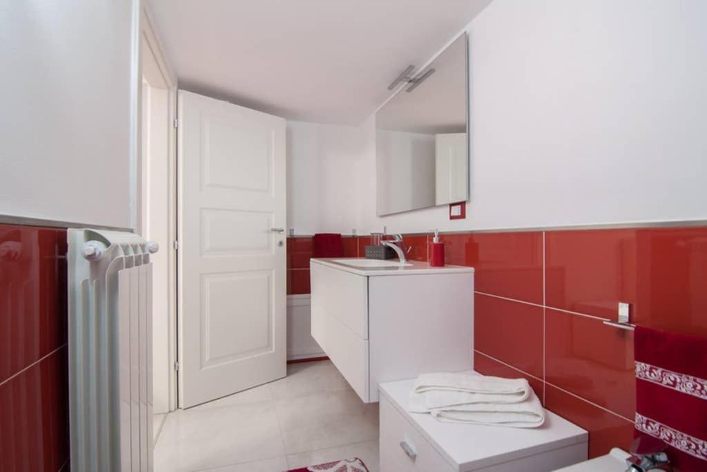 Hh Selection Emiro Villa Lascari Bagian luar foto